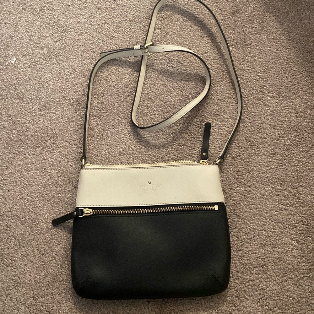 Black and Cream Kate Spade Crossbody Purse